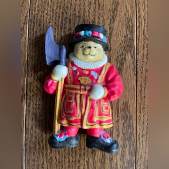 Lot of 3 Cuggly Wugglies Collection EPA Bear Sculpted Refrigerator Magnets EUC! - Picture 3 of 5